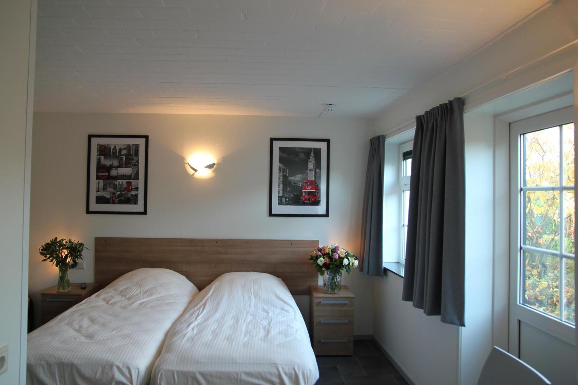 Duinoord Oostkapelle Bed & Breakfast Exterior photo